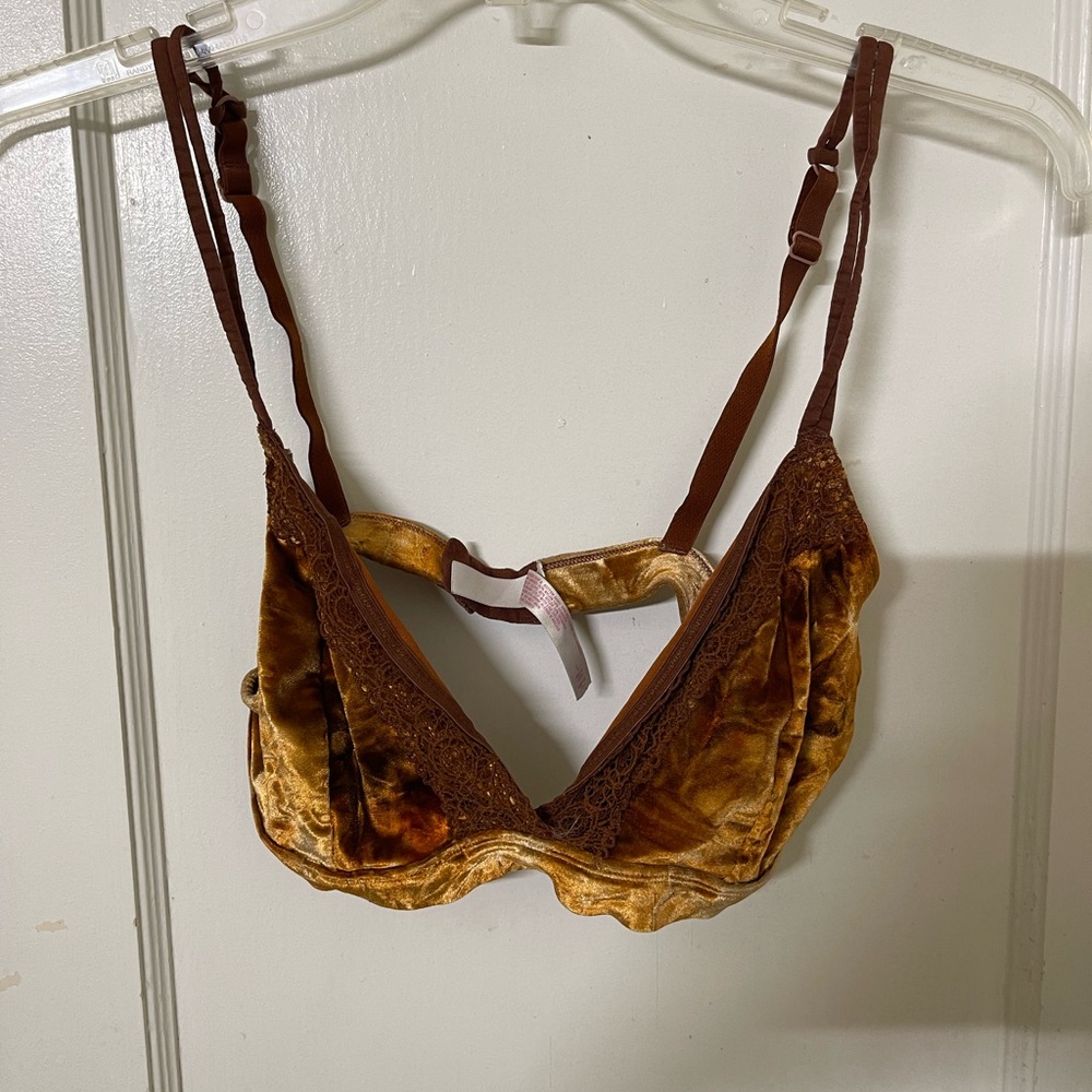 BROWN SUEDE BRALETTE
